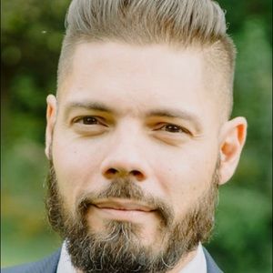 Meet your Posher, Chris